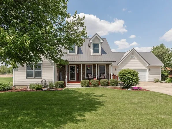 1243 S Airport Rd, Rushville, IN 46173