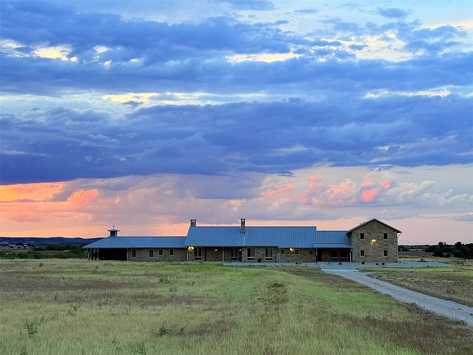 1st image of 990 County Road 621