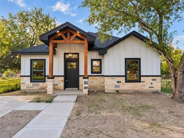 1108 Matamoros St, Mission, TX 78572