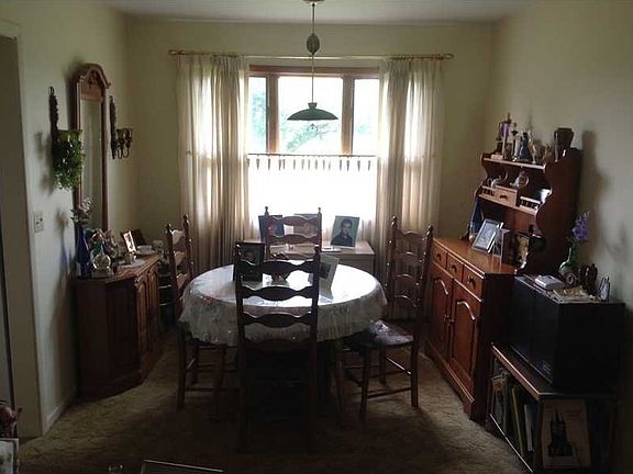 5th image of 13529 W Main St
