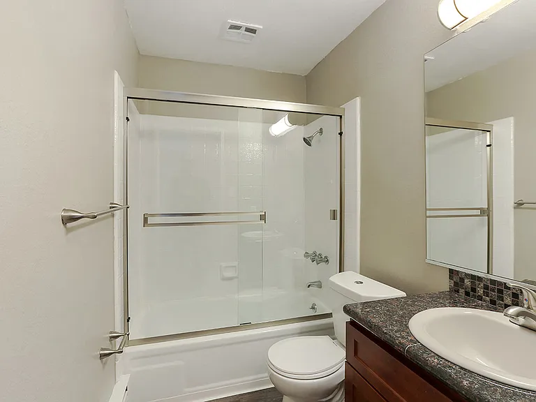 OceanAire Apartment Homes — Photo 14