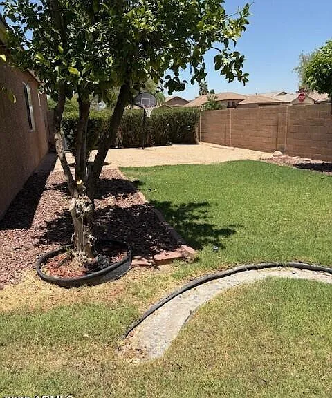 13407 W Port Au Prince Ln — Photo 12