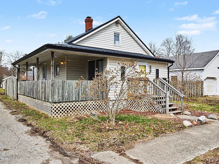 Listing photo