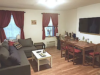 Rented by New York Manhattan Real Estate Incorporated