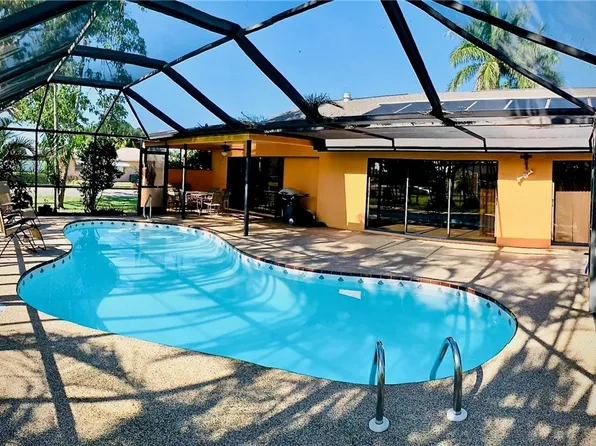 3402 SE 11th Ave, Cape Coral, FL 33904