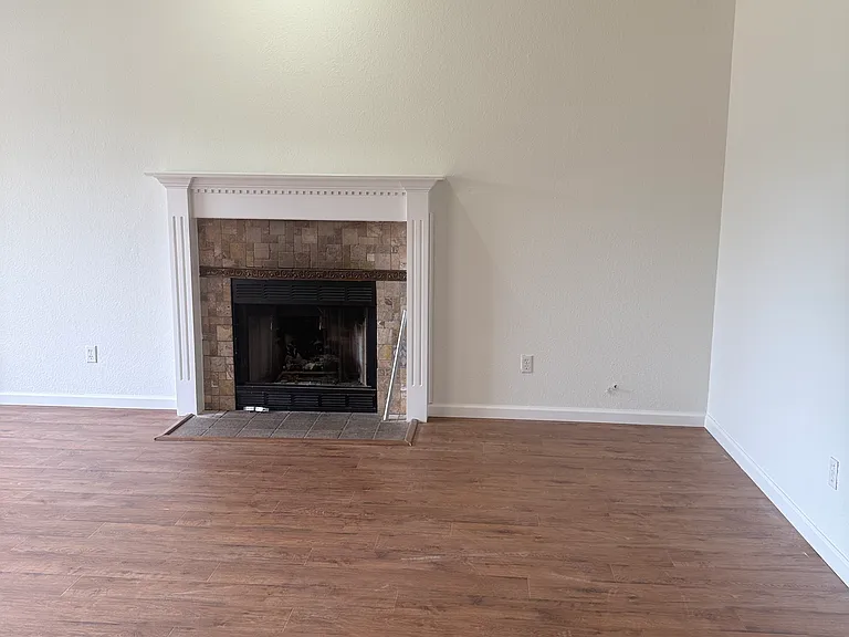 3609 W Boston Pl — Photo 4