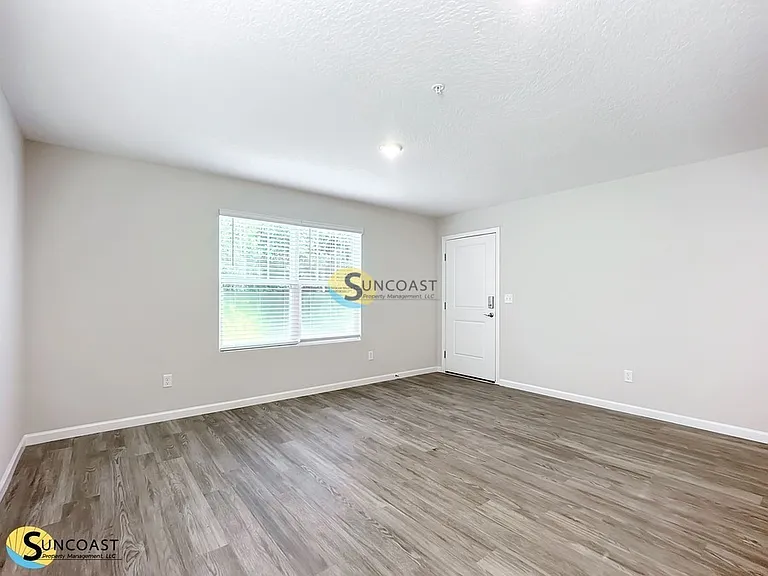 6523 Breezy Oaks Way #102 — Photo 3