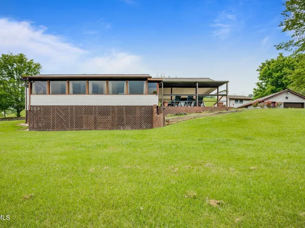 114 Central Heights Rd, Blountville, TN 37617