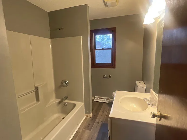 65 Wisteria St — Photo 15
