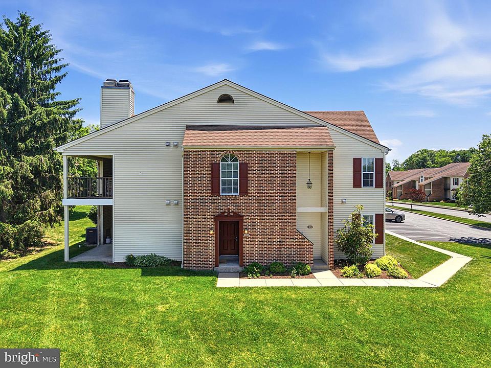 1st image of 400 Westridge Dr #177