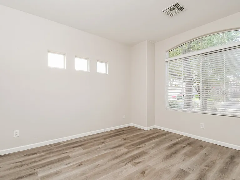 3441 E Baranca Ct — Photo 12