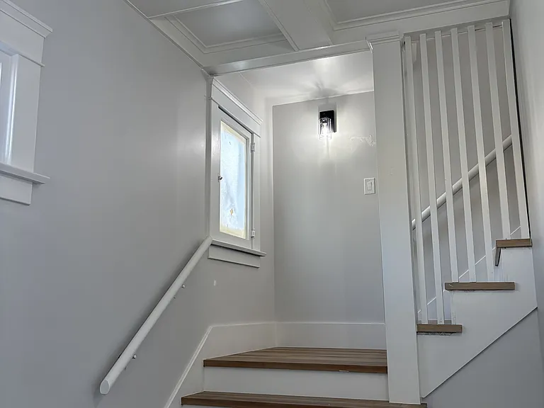 277 N Orange St — Photo 6