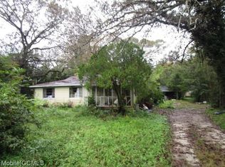 5135 Oak Crest Dr, Wilmer, AL 36587