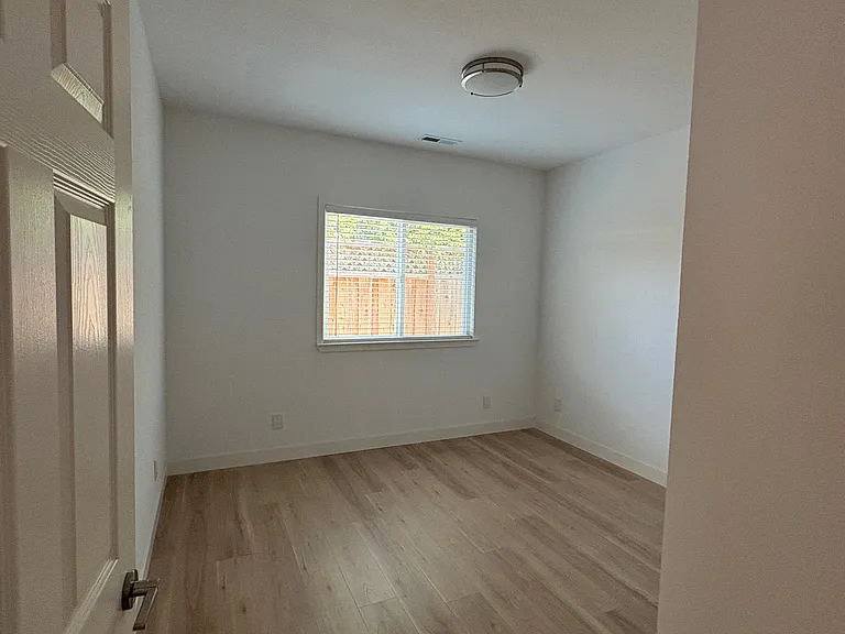 Entrance to master bedroom