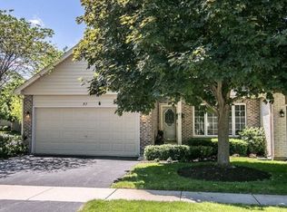 57 Townsend Cir, Naperville, IL 60565
