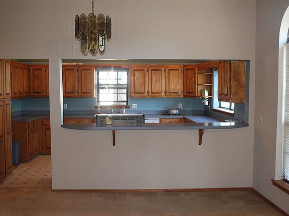 3rd image of 511 N Schley Ave