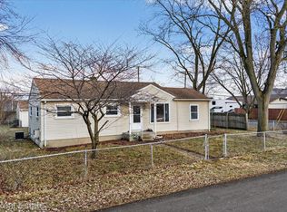 1517 Lillian St, Westland, MI 48186