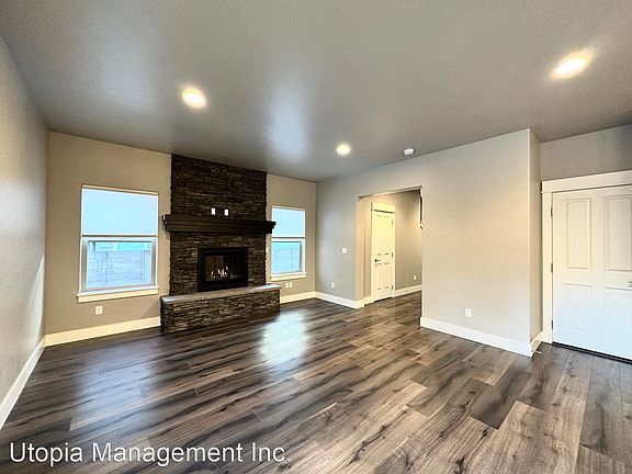 5th image of 61545 Lorenzo Dr