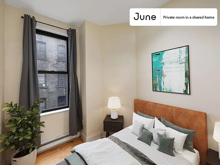235 W 109th St #B — Photo 1
