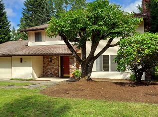 6730 80th Ave SE, Mercer Island, WA 98040