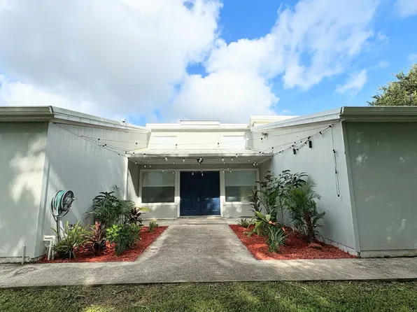 2550 COREY Avenue, Melbourne, FL 32904