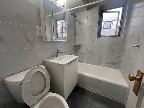 5th image of 73-20 193rd St #1