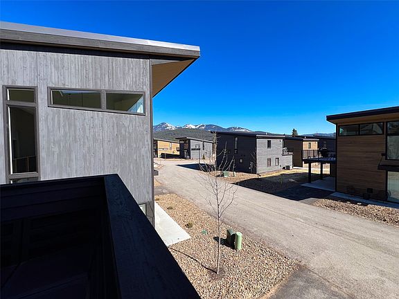 4th image of 246 Opal Dr #B17