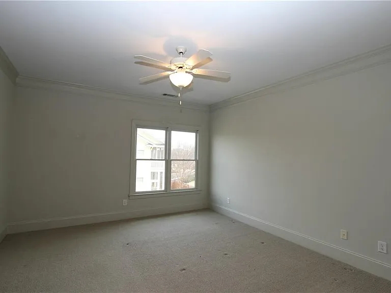 160 Ridge Way — Photo 16