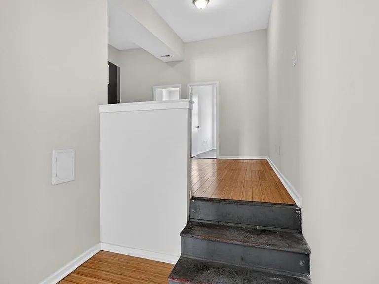 1918 W Diamond St #3 — Photo 11