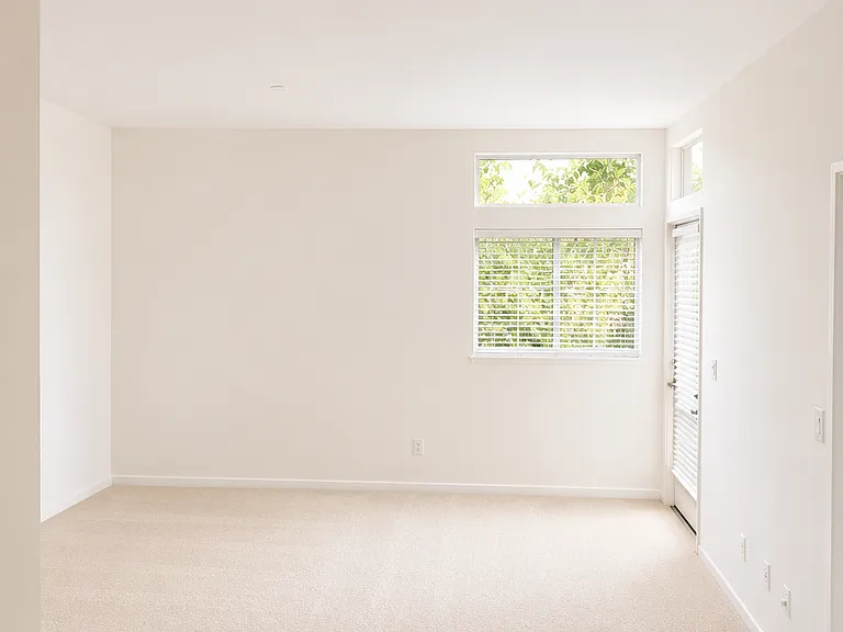 11847 Laurelwood Dr #305 — Photo 5