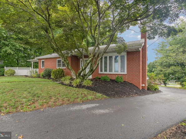 6110 Blue Ridge Ave, Harrisburg, PA 17112