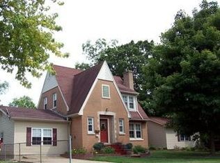 504 N State St, Crossville, IL 62827