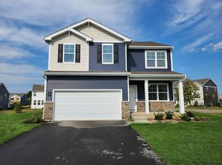 6800 Cobble Springs Ln, Wonder Lake, IL 60097