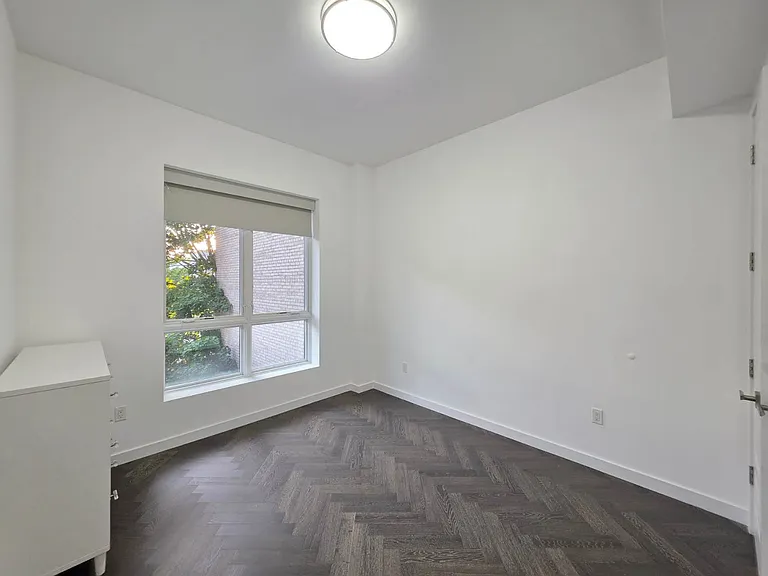 1418 W 4th St #3A — Photo 12