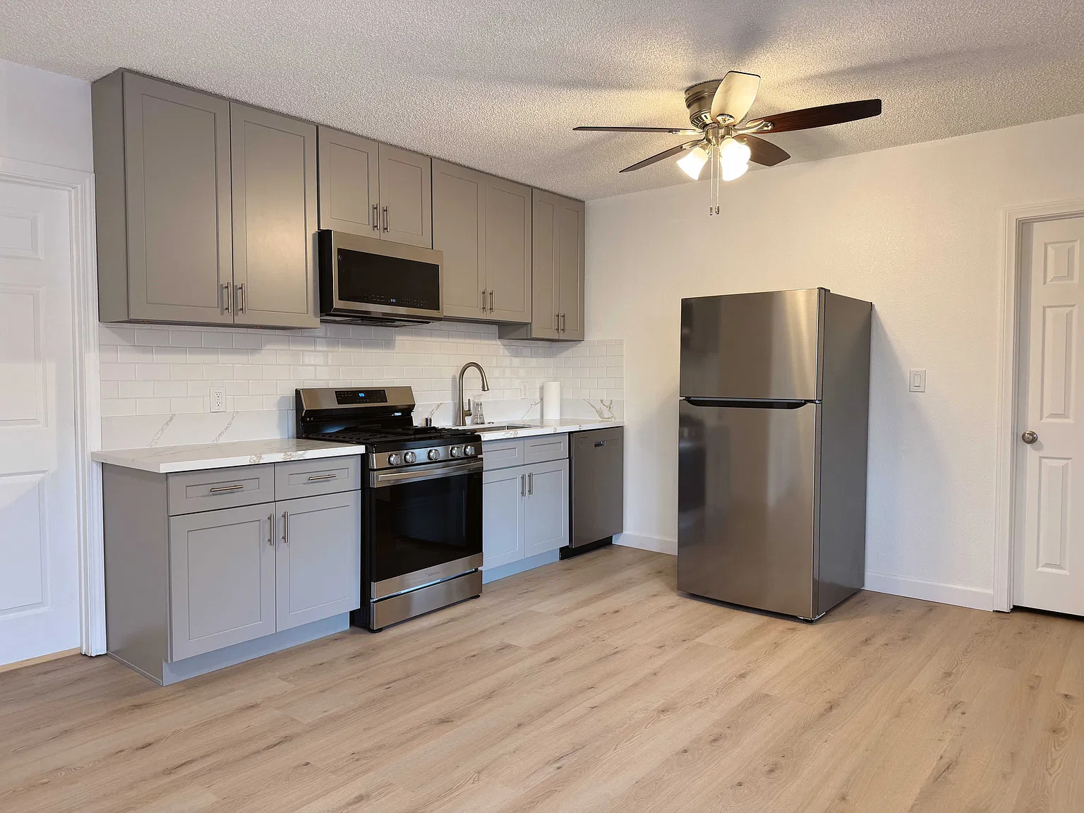 1 bed, 1.0 bath, 500 sqft, $2,350 — Photo 1