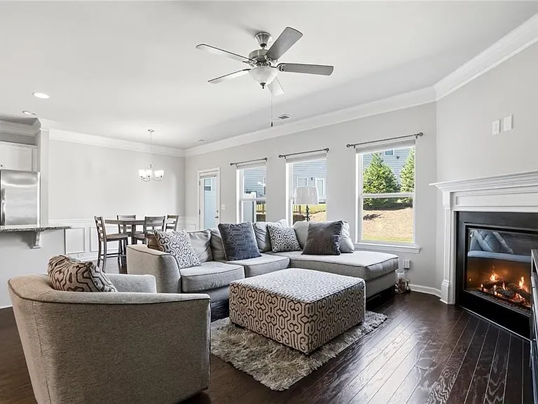 2639 Bloom Cir — Photo 3