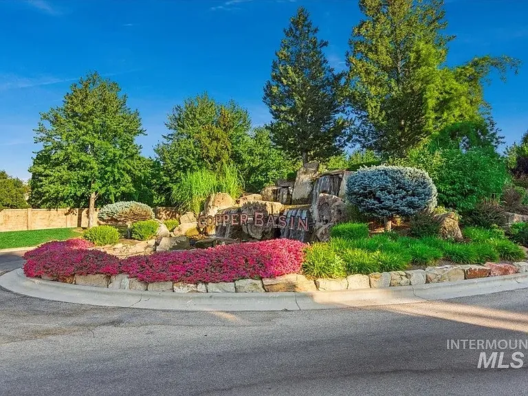 901 E Kaibab Trail Dr — Photo 1