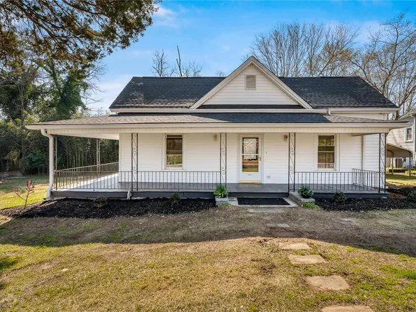 307 River St, Belton, SC 29627