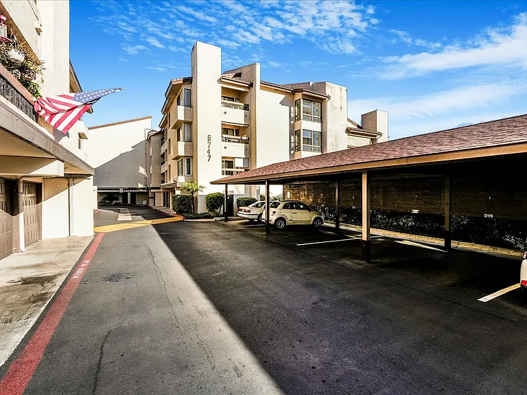 6747 Friars Rd #113 — Photo 43