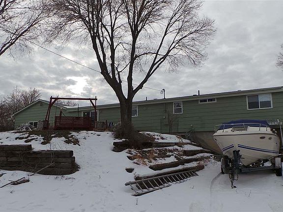 4th image of 265 Monroe Ave