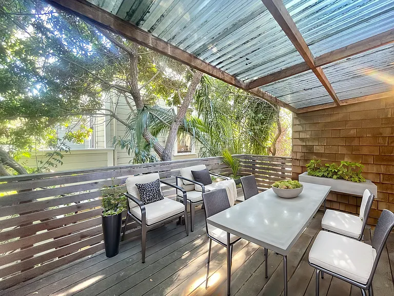 virtual staging