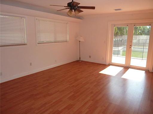 5th image of 631 Castilla Ln