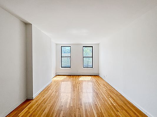 4th image of 4208 5th Ave APT 2R