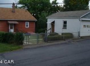 720 S Kennedy Dr, McAdoo, PA 18237