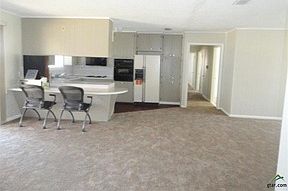 5th image of 1043 County Road 3106