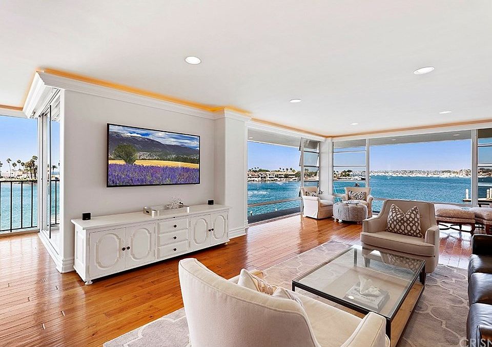 1st image of 2525 Ocean Blvd #B3