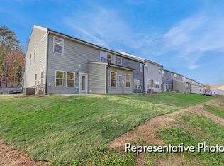922 Canopy Falls Ln, York, SC 29745