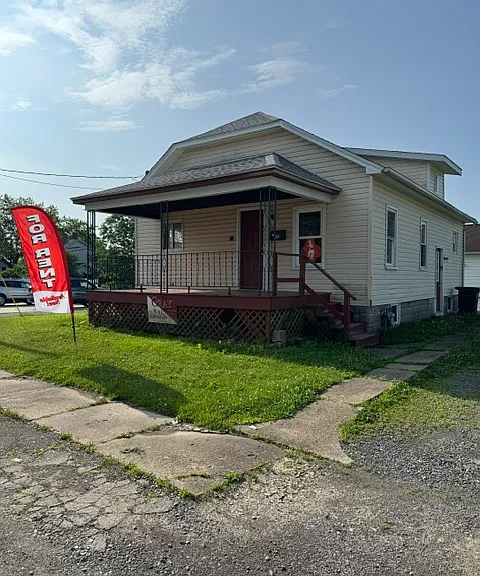 212 Fern St — Photo 11