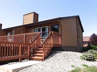 3720 Cheyenne Ct, Racine, WI 53404