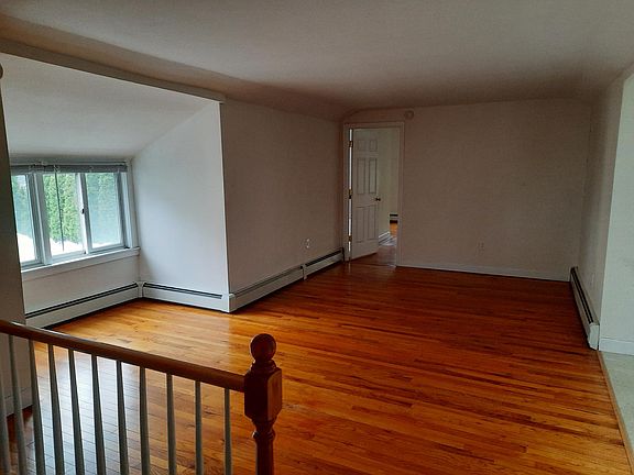 2nd image of 158 Anstice St #A